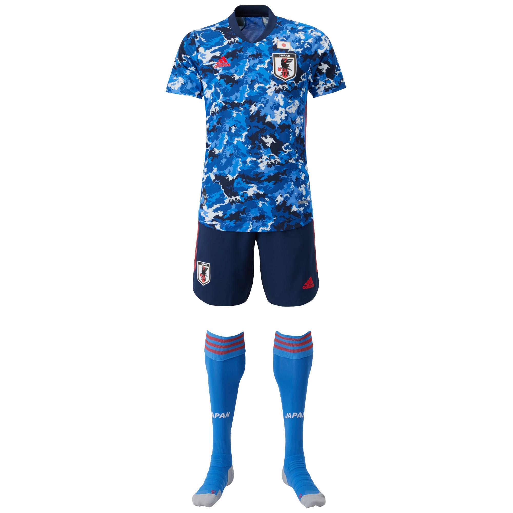 サッカー日本代表の新ユニフォーム発表、メインカラーは濃紺 ...