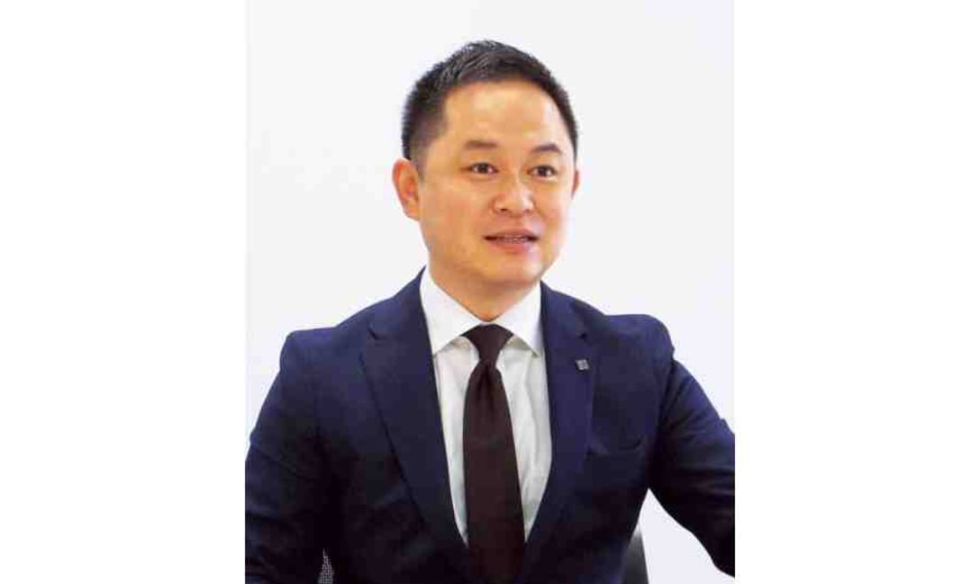 うえだ・たかあつ 大阪府生まれ。02年神戸大学経済学部卒業。12年にチュチュアンナ入社。16年に取締役、17年に常務取締役、19年に副社長。20年8月社長に就任。41歳。