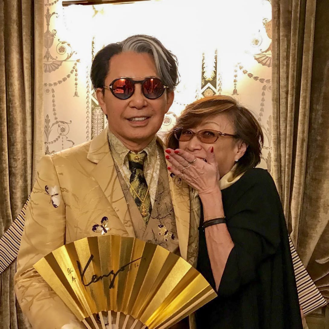 2019年2月、高田賢三80歳を祝うパーティーの舞台裏にて(筆者提供)