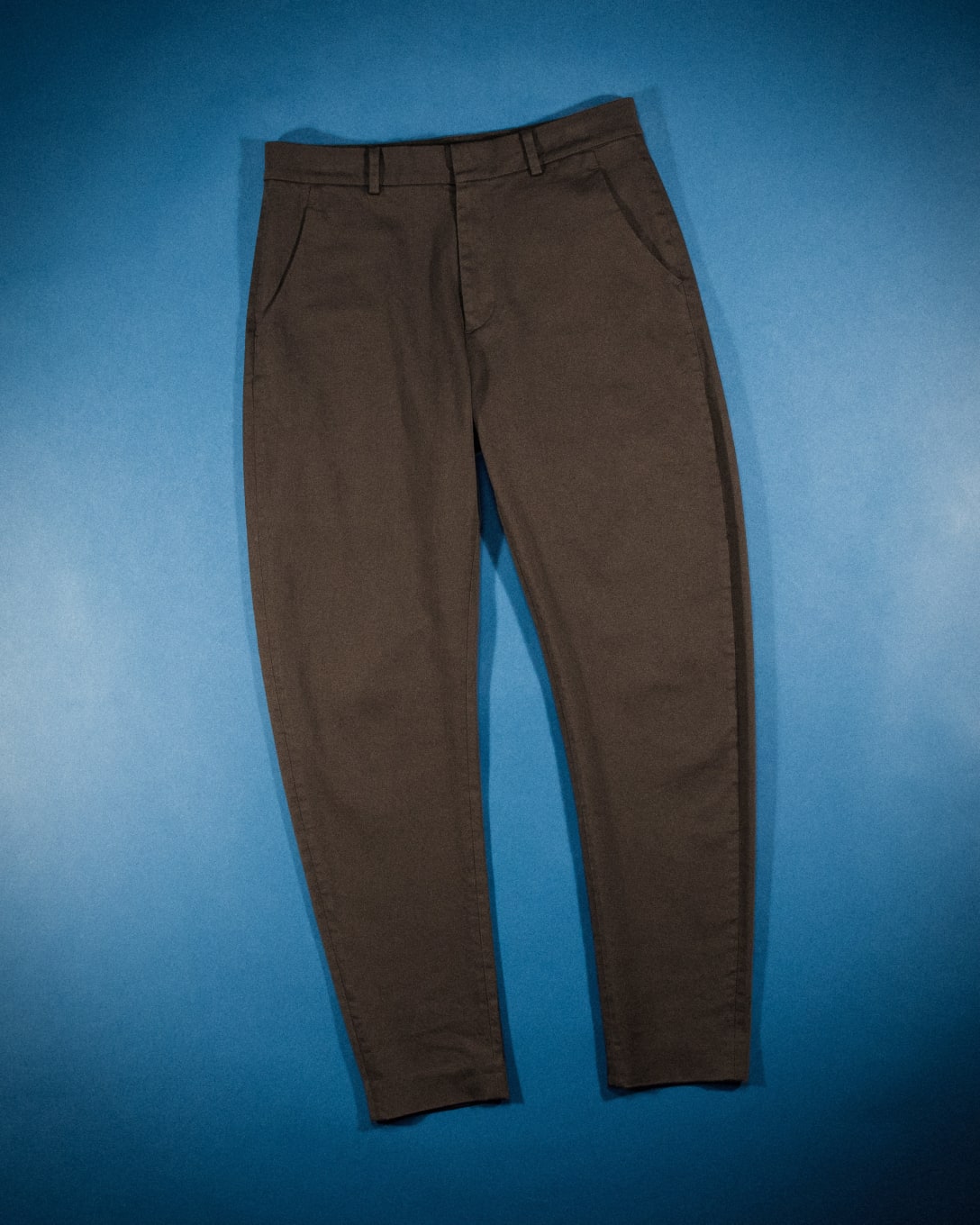 チノパンツ ¥3,990(税別) Image by FASHIONSNAP.COM