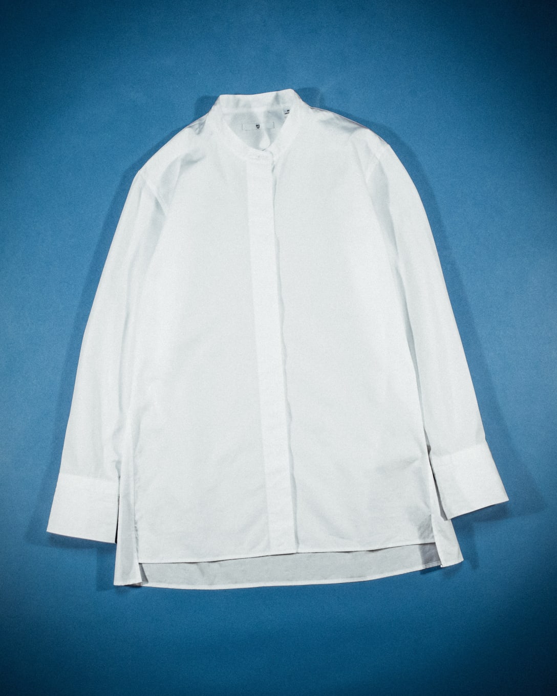 スーピマコットンスタンドカラーシャツ ¥3,990(税別) Image by FASHIONSNAP.COM
