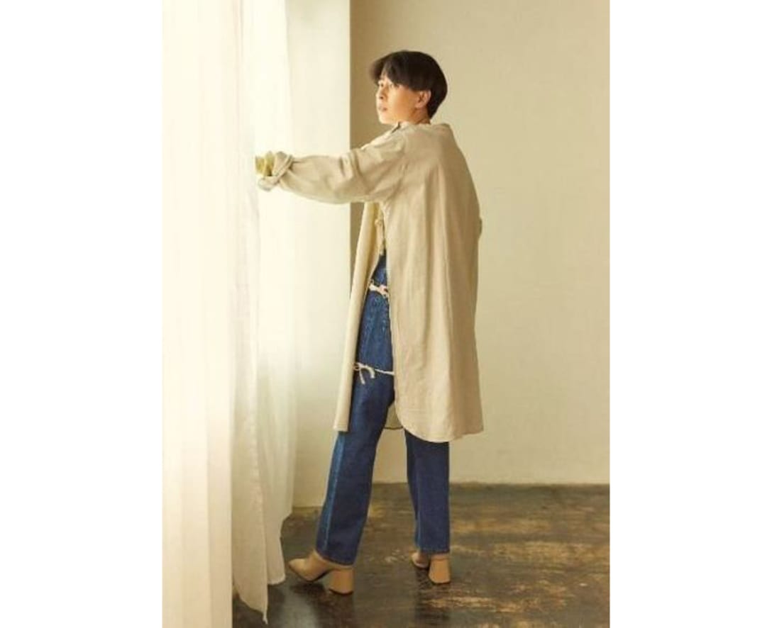 スタイリストの知念さんと協業したハイウエストストレートデニムパンツ