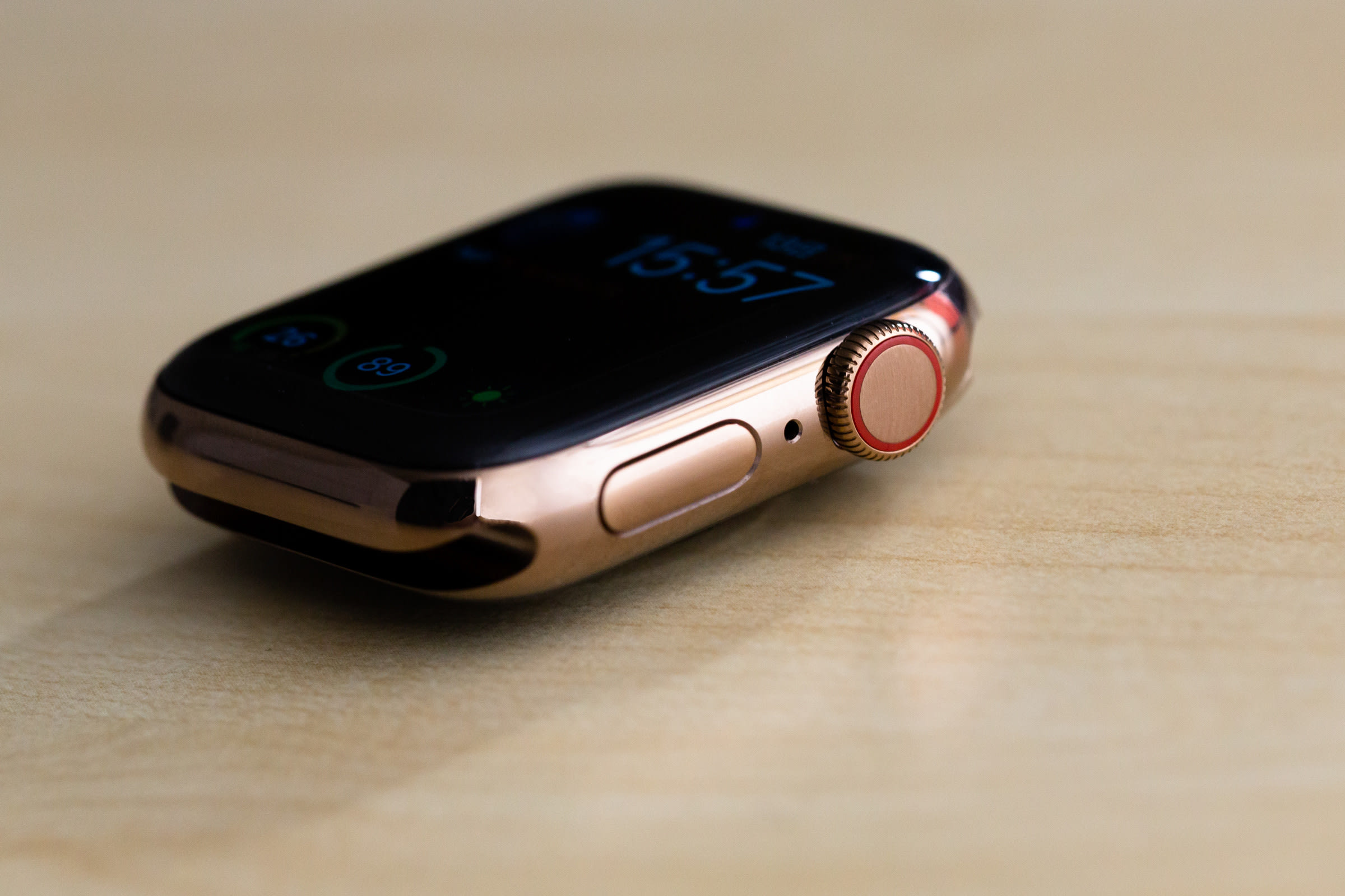 Apple Watch series5 40mm ゴールドステンレス-