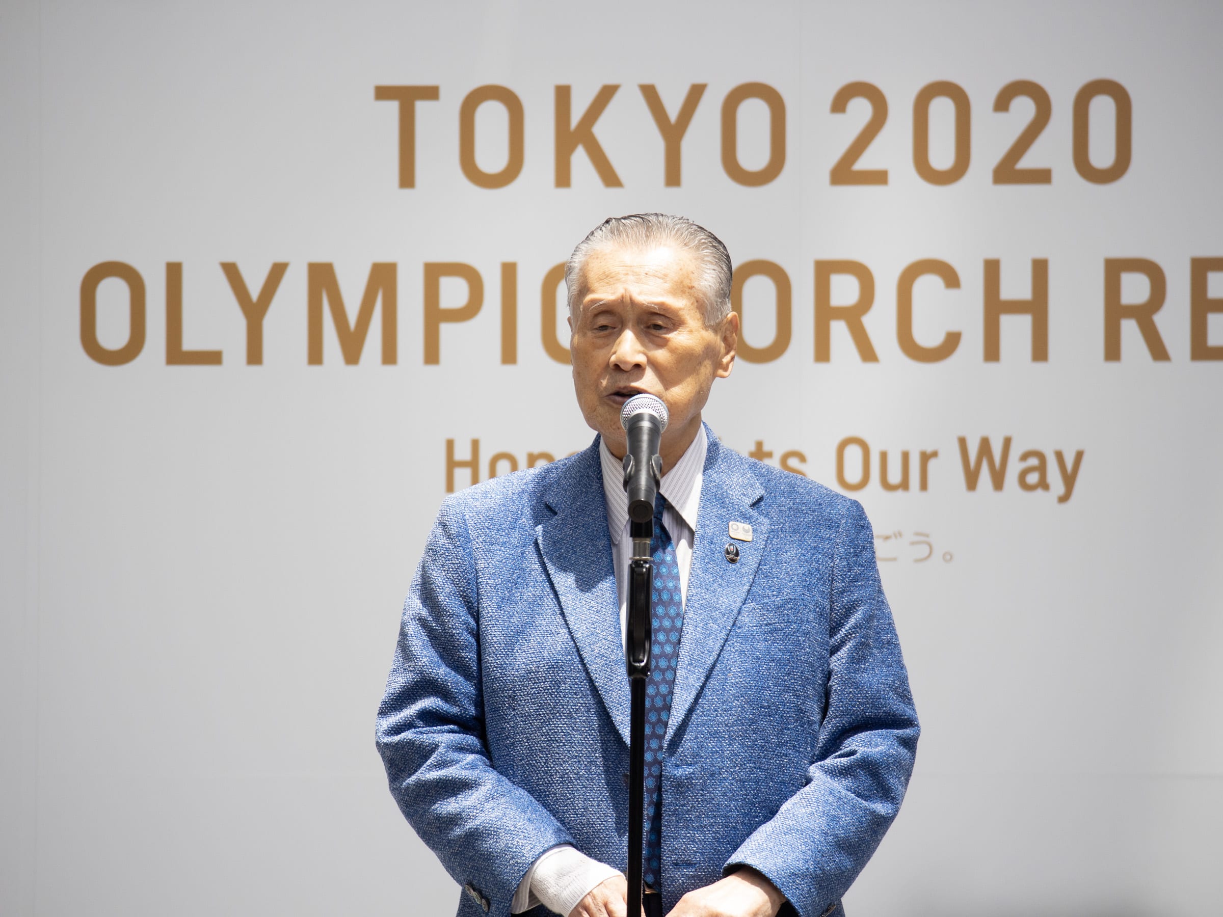 東京オリンピック聖火リレーランナーのユニフォーム公開、N.ハリ尾花大輔がデザインを監修