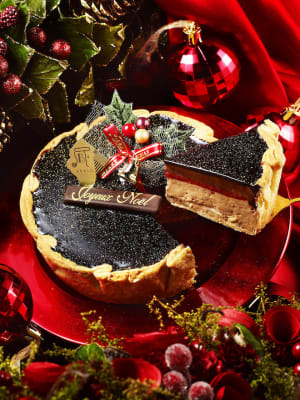 パブロから4層仕立てのクリスマス限定チョコチーズタルトが登場