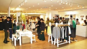 集英社のEC「フラッグショップ」新宿ルミネに半年間の実店舗オープン