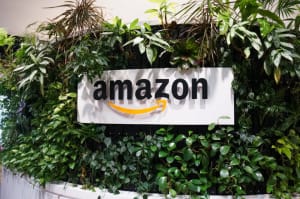 Amazon創業者のジェフ・ベゾスがビル・ゲイツ抜く、フォーブスが米長者番付発表