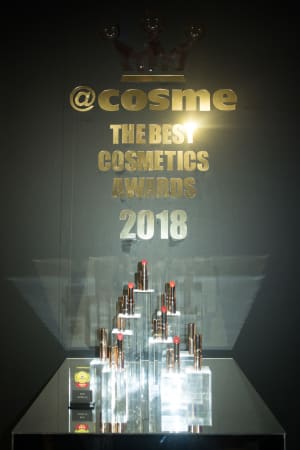 @cosmeが「ビューティアワード 2018」発表、オペラのリップティントが2年連続受賞