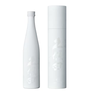 スノーピーク×朝日酒造、春の訪れを楽しむ日本酒「爽醸 久保田 雪峰」が発売