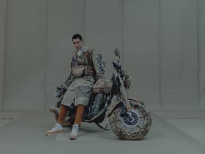 「チルドレン オブ ザ ディスコーダンス」がヤマハ発動機とコラボ、ウェアとして着用可能なバイク用アーマーを製作