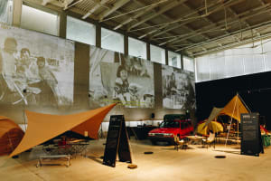 「スノーピーク」のミュージアムが新潟の本社内にオープン、ユーザーから寄贈された約200製品を展示