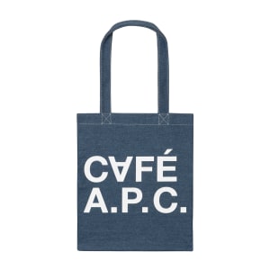 本、抹茶スナック、カフェのロゴ入りTシャツも　「A.P.C.」のコンセプトストアが限定オープン