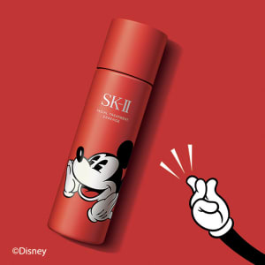 ミッキーマウスと「SK-Ⅱ」ピテラ™️のエッセンスが初めて出会う、新限定デザインボトルが子年を記念して登場