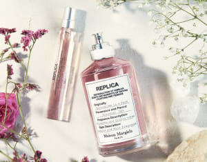メゾン マルジェラの香水「レプリカ」新作が発売、蕾が芽吹く春の瞬間をイメージ