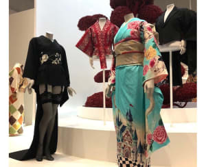 着物からKimonoへ、ヨーロッパで初の本格的な着物展「Kimono:Kyoto to Catwalk」開幕