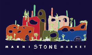 マルニが「マルニ ストーン マーケット」開催、ストライプバッグのミニサイズなど新作を発売