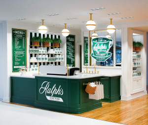 ラルフ ローレンのカフェ「ラルフズ コーヒー」が横浜エリア初出店、限定メニューを提供