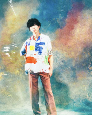 ミスターオリーブがAyana Inoueとのコラボシャツ発売、イメージモデルに川谷絵音を起用