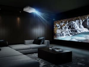 部屋の明るさに合わせて自動で映像を最適化、LGの新プロジェクター「CineBeam」登場