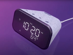 レノボがナイトライトやスマホ充電に使える「Smart Clock Essential」発売