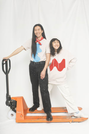 「マリメッコ キオスキ」世界初のコンセプトストアが大阪にオープン、ウニッコの限定Tシャツを発売