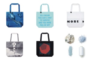 エコなトートバッグがMoMAデザインストアに登場、海洋プラスチックごみを再生