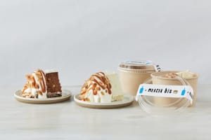 ブルーボトルコーヒー×MERCER bis、テイクアウト限定シフォンケーキ発売