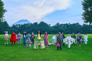 山本寛斎が立ち上げた「日本元気プロジェクト」今年は富士山の麓からランウェイショーを配信