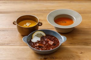 スープストックトーキョーが3種のスープ器発売　「ユミコイイホシポーセリン」と製作