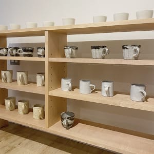 「珈琲のうつわ展 2021」が鎌倉で開催、陶芸家の吉田直嗣らが出展