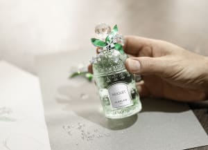 ゲランの毎年人気のスズランの香り「ミュゲ」　今年はジュエリーをデザインした限定ボトルで登場