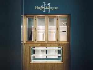 日本初のスペシャルティ・バニラブランド「ヒュー・モルガン」が誕生、ミシュラン獲得店出身シェフによる高級スイーツラインも始動