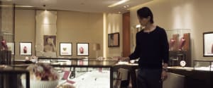 山下智久が新曲MVでブルガリのジュエリーを着用　「ビー・ゼロワン」のネックレスやブレスレットが登場