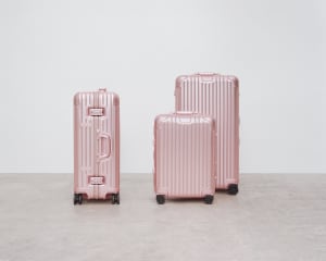 リモワがローズクオーツから着想を得た新作コレクション発売、スーツケースを含む4型展開