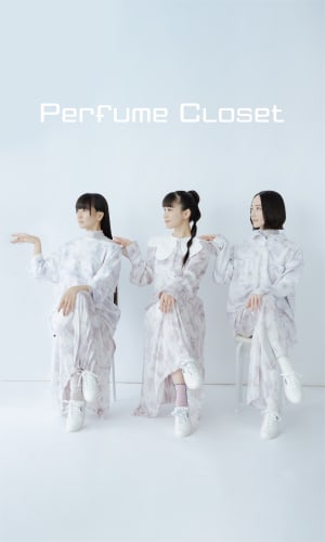 ファッションプロジェクト「Perfume Closet」からスニーカーが初登場