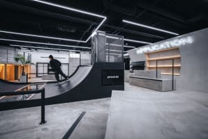 店内にスケートボード場を併設、セレクトショップ「APPLICATION」が金沢にオープン