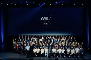LVMHグループがパリで「ショーME」開催　メゾンを支える人材を称え顕彰