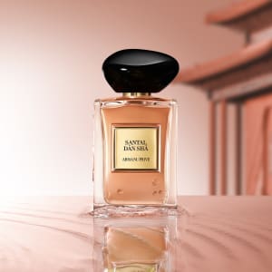 「アルマーニ ビューティ」から新フレグランス登場　中国の宮殿に吹く夏の香り