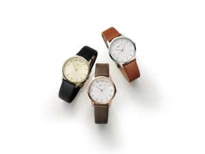 アニエスべー ウオッチが手書き数字の時計「マルチェロ！」メイドインジャパンモデルを発売