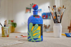 ゲランがマティス作品にオマージュを捧げた香水を発売　色彩豊かなデザインに