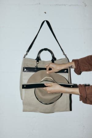 キジマ タカユキとアーツ＆サイエンスがコラボ　ハットの持ち運びが可能なバッグを発売