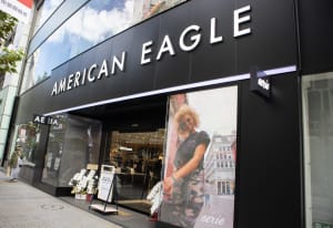 「アメリカンイーグル」が国内店舗を全店閉鎖、実店舗復活からわずか1年で