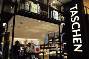 アートブック約400冊そろうTASCHEN（タッシェン）バルス銀座に日本初出店