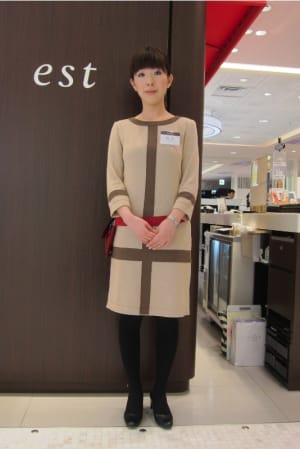 モトナリオノが制服デザイン 渋谷ヒカリエの「est」新店舗